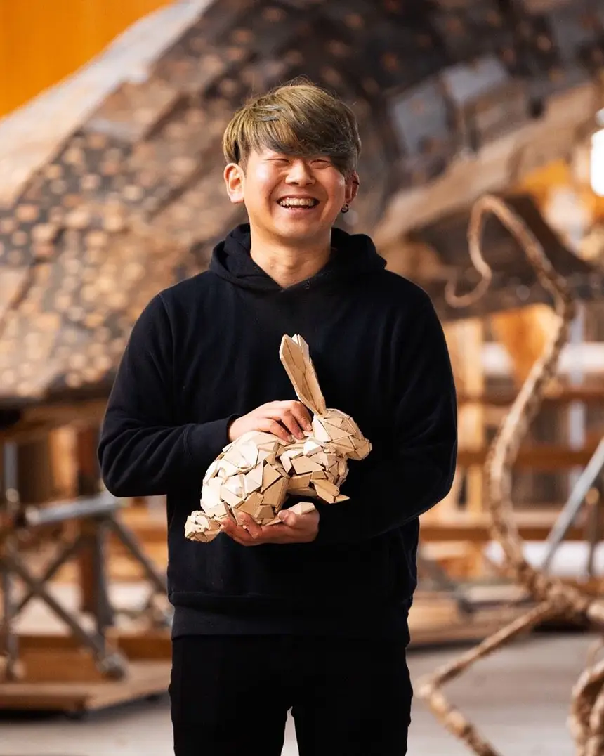 廃材再生師 加治聖哉(かじ せいや)のアーティスト写真